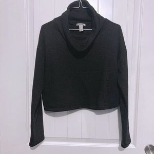 Forever 21 Cropped Dropped Turtleneck Pullover Sweater